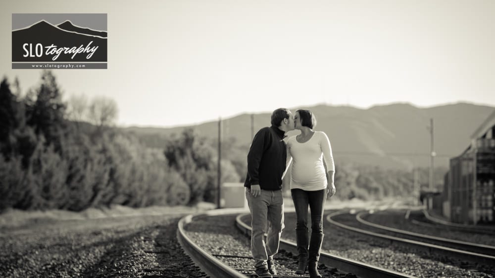 Kissing on the Tracks