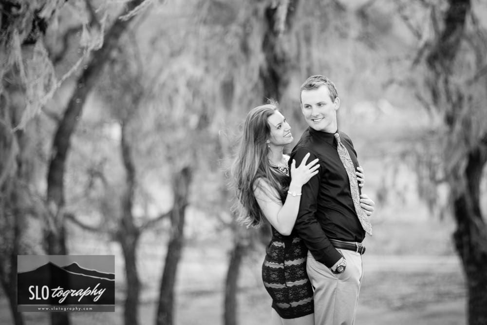 Engagement Black and White in the Oaks