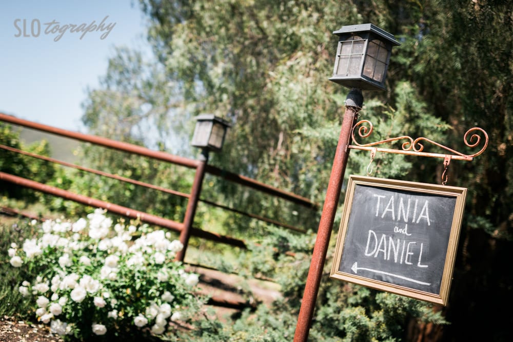 Tania and Dan Welcome Sign